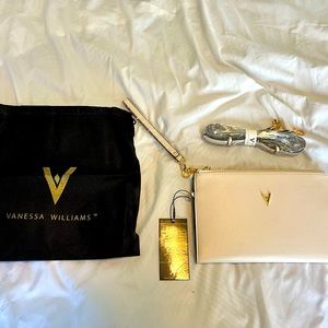 NWT Vanessa Williams clutch